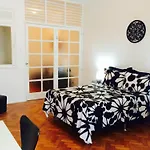 Ipanema - Excelente Apartamento A 2 Quadras Da Praia!